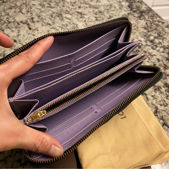 Authentic Louis Vuitton Monogram-Multicolor Zippy Wallet. - Picture 11 of 16